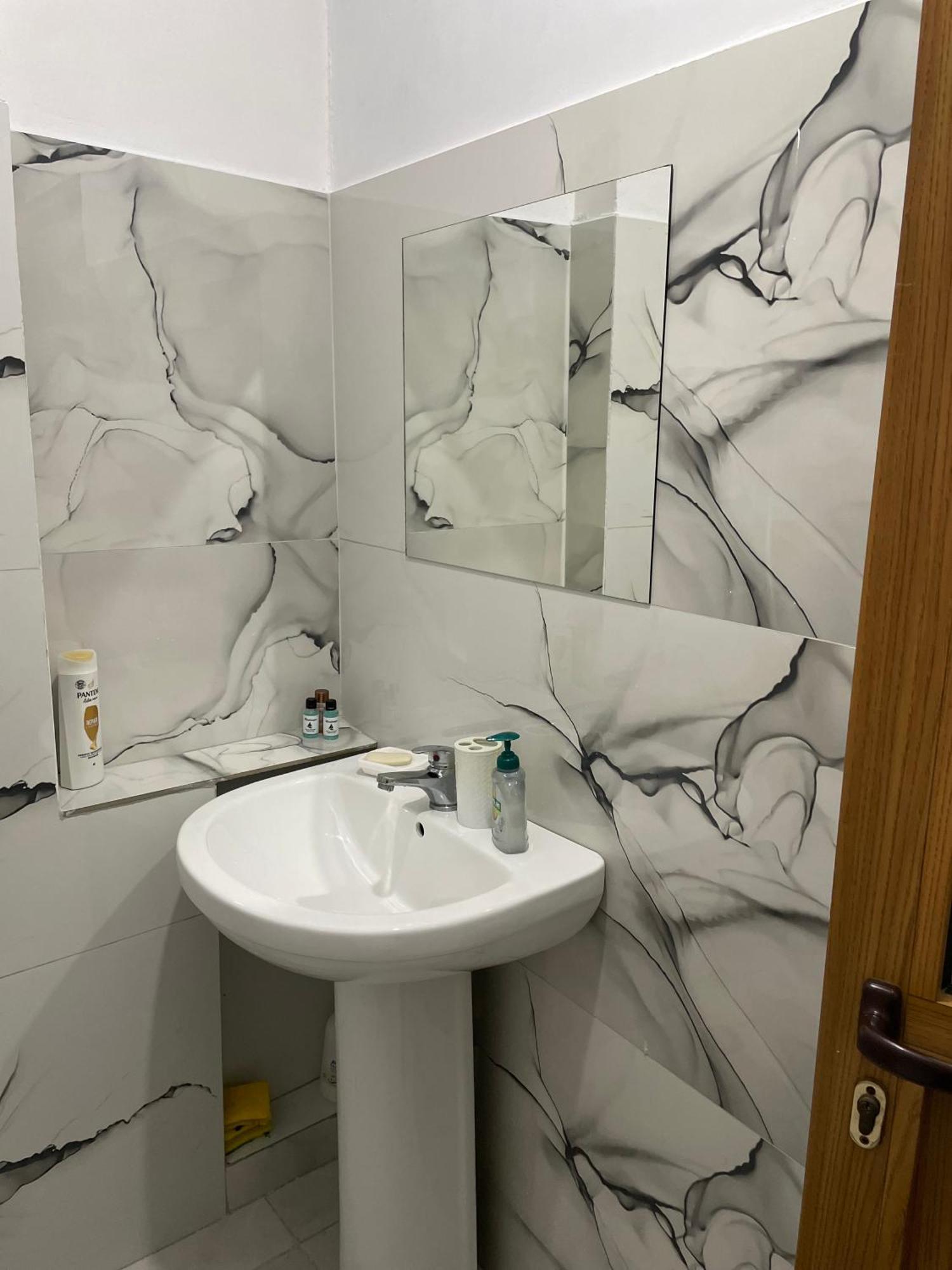 Agroni Rooms تيرانا المظهر الخارجي الصورة